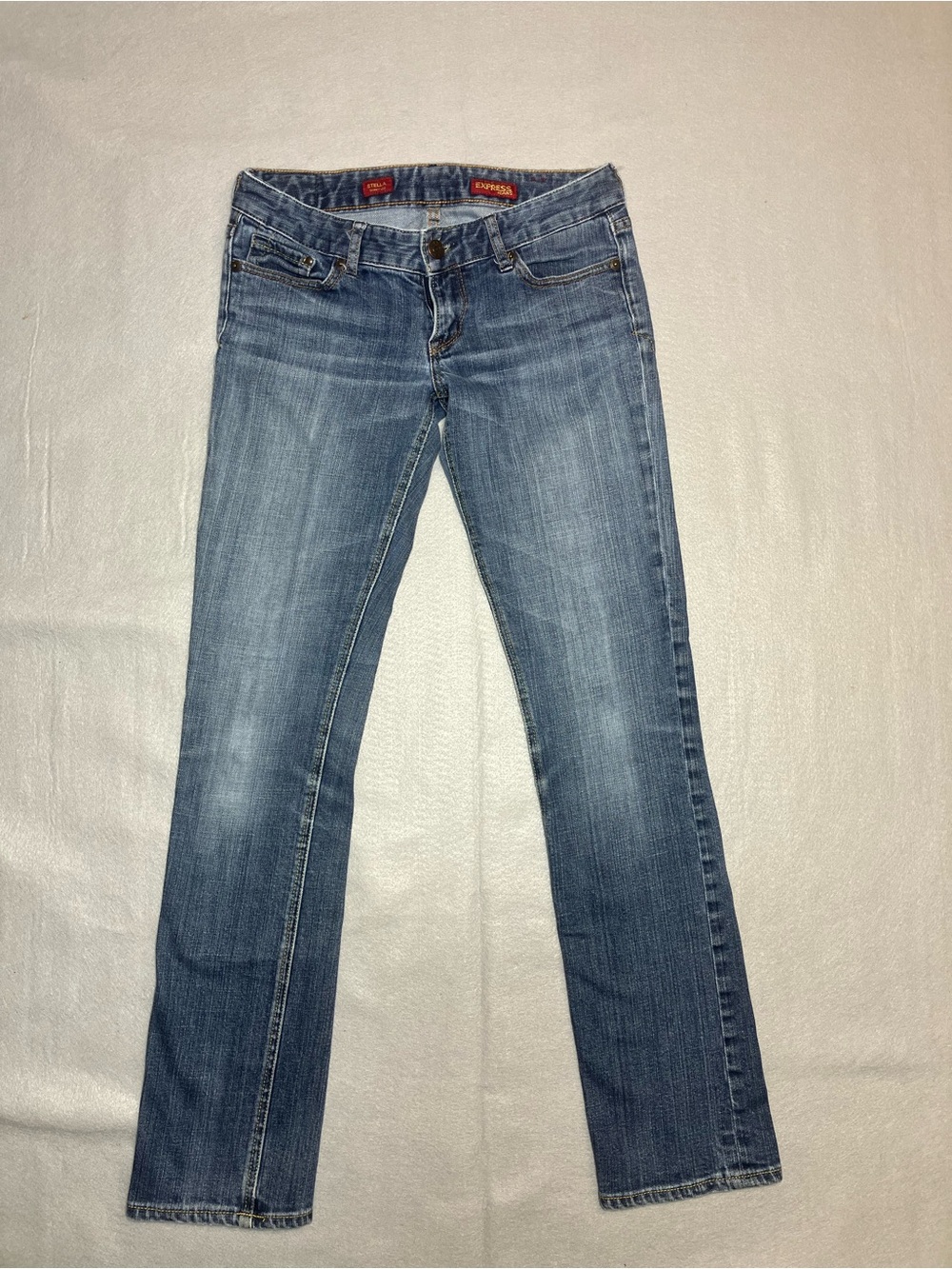 Express Stella Straight Leg Jeans, Size 6L